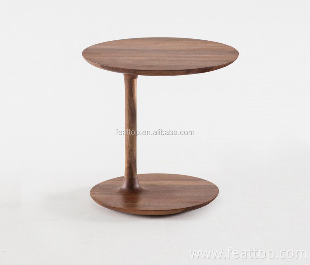 round wood dining tables, banquet tables, wedding tables